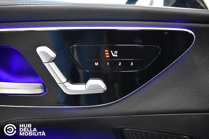 MERCEDES-BENZ GLC 220 d 4Matic Mild Hybrid AMG Premium Plus